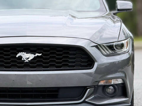 2016 Ford Mustang V6