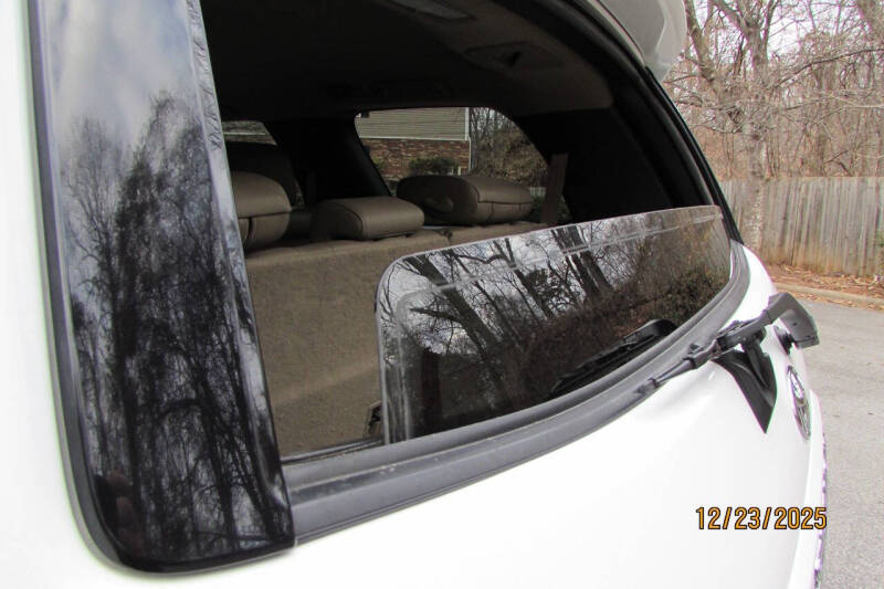 2013 Toyota Sequoia SR5