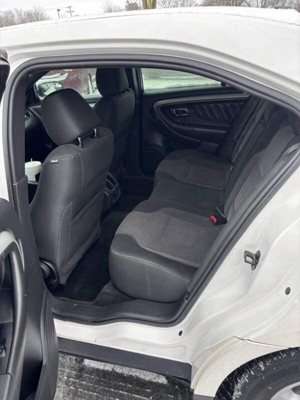 2016 Ford Taurus SEL