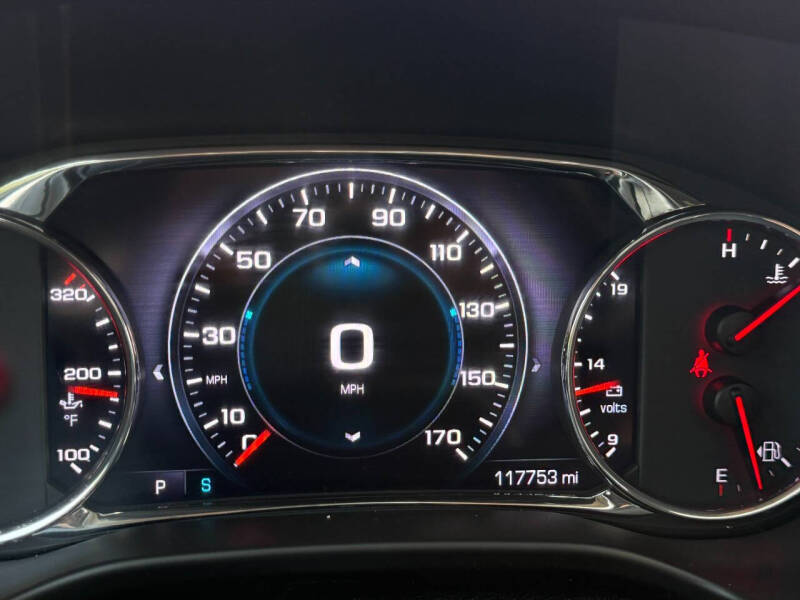 2017 GMC Acadia Denali