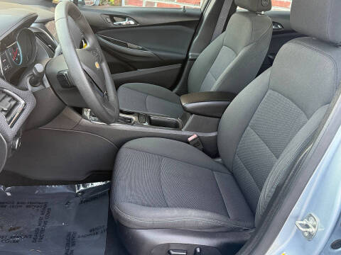 2017 Chevrolet Cruze LT Auto