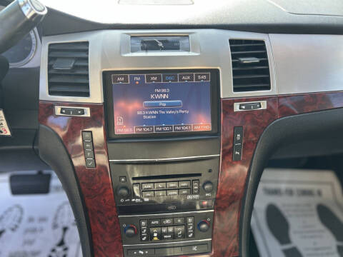 2012 Cadillac Escalade Luxury