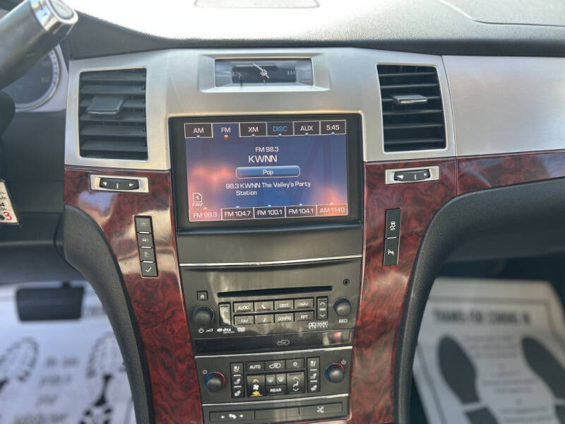 2012 Cadillac Escalade Luxury