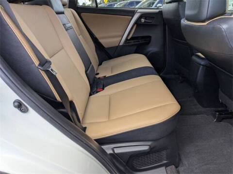 2017 Toyota RAV4 Hybrid Limited