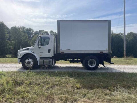 2014 Freightliner M2 106