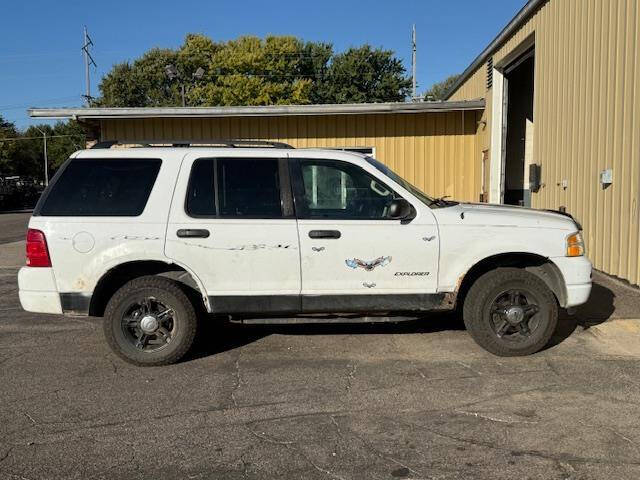 2004 Ford Explorer XLT