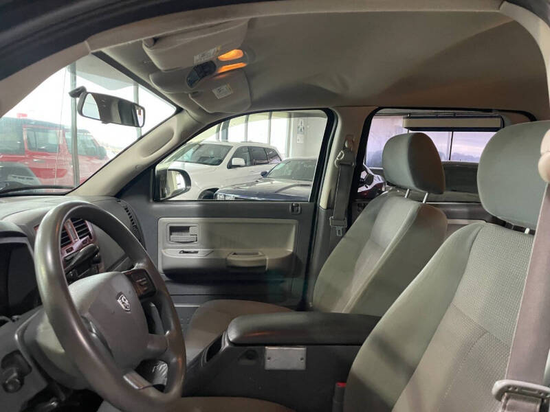 2005 Dodge Dakota SLT