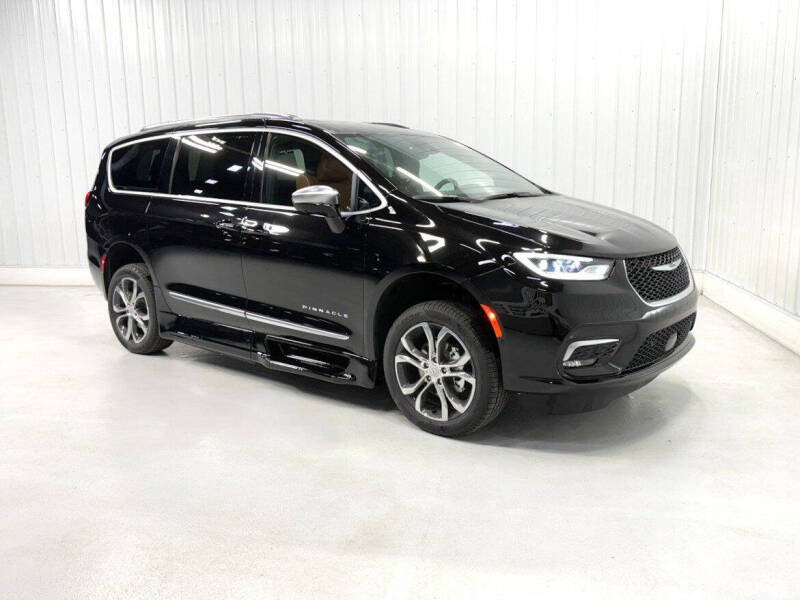 2025 Chrysler Pacifica Pinnacle