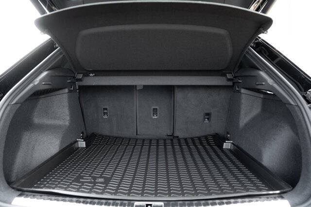 2025 Audi Q3 quattro S line Premium 45 TFSI