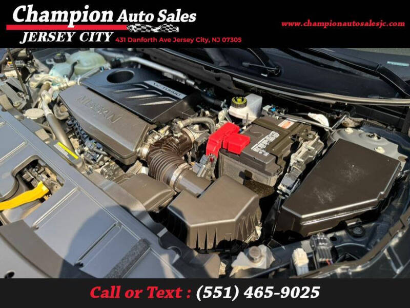 2024 Nissan Rogue SV