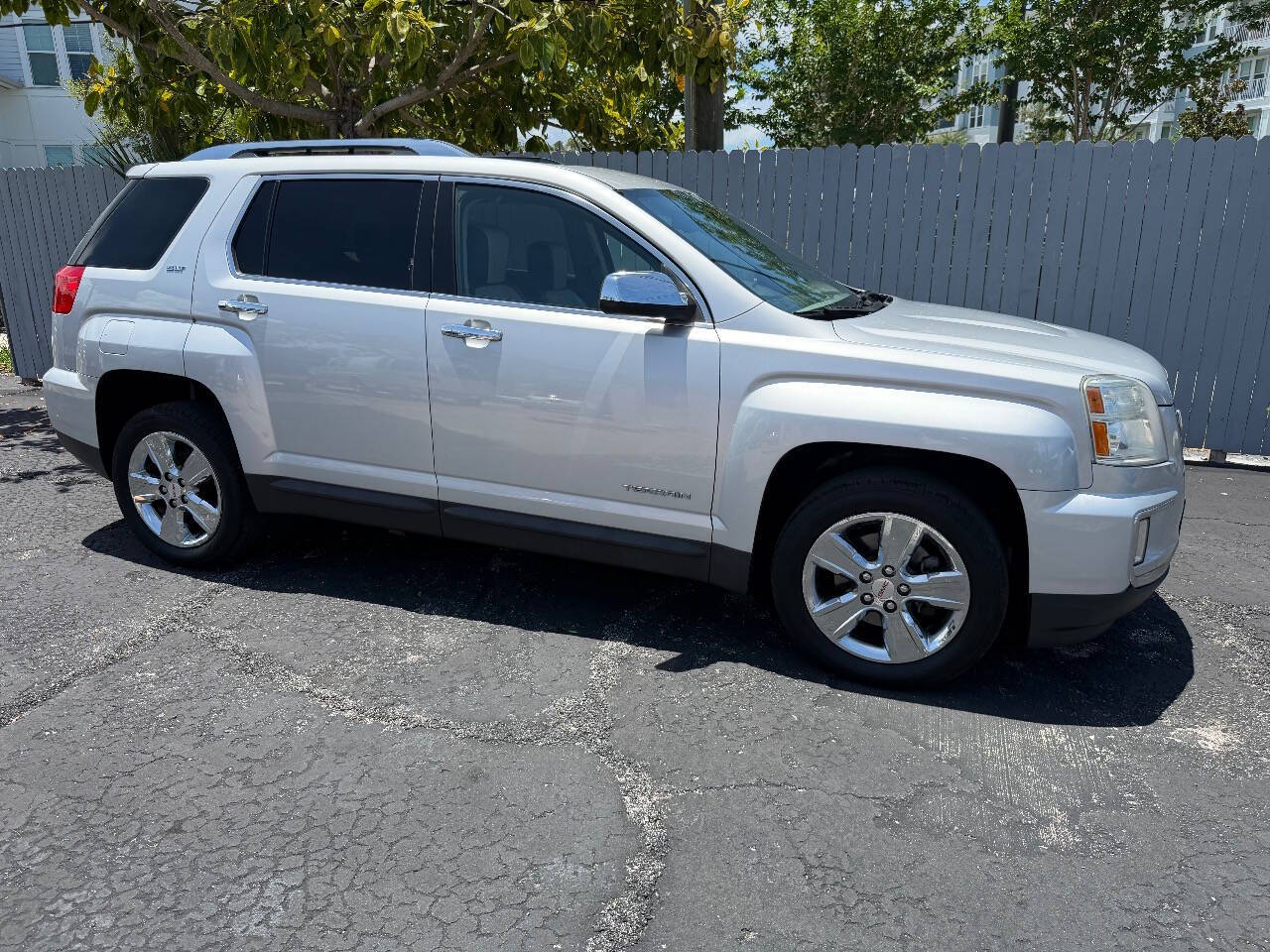 Silver 2017 GMC Terrain SLT SLT 4dr SUV 2
