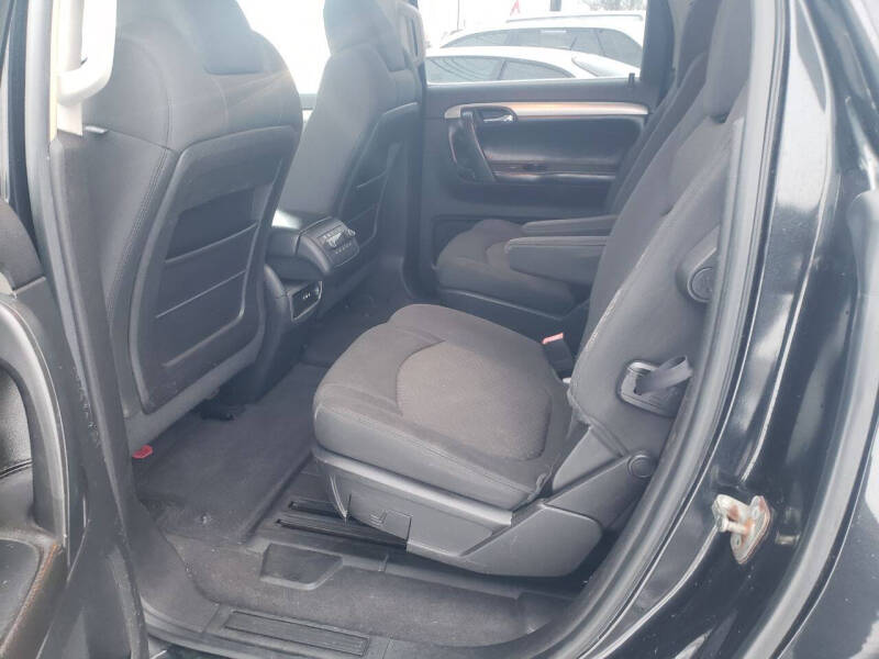 2009 Saturn Outlook XE