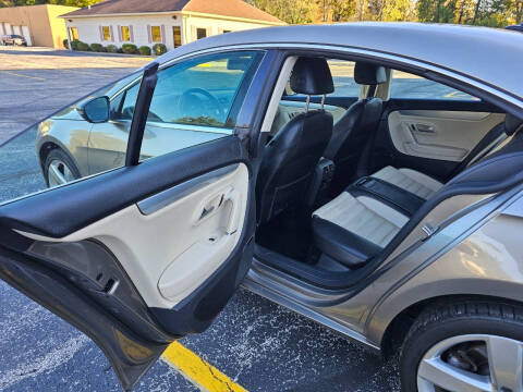 2009 Volkswagen CC VR6 4Motion