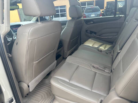 2017 GMC Yukon XL SLT