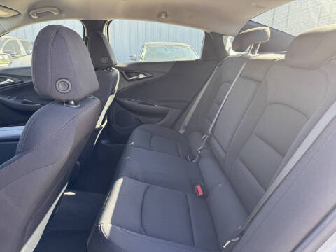 2024 Chevrolet Malibu LT