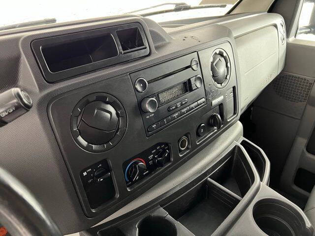 2013 Ford E-Series E-150