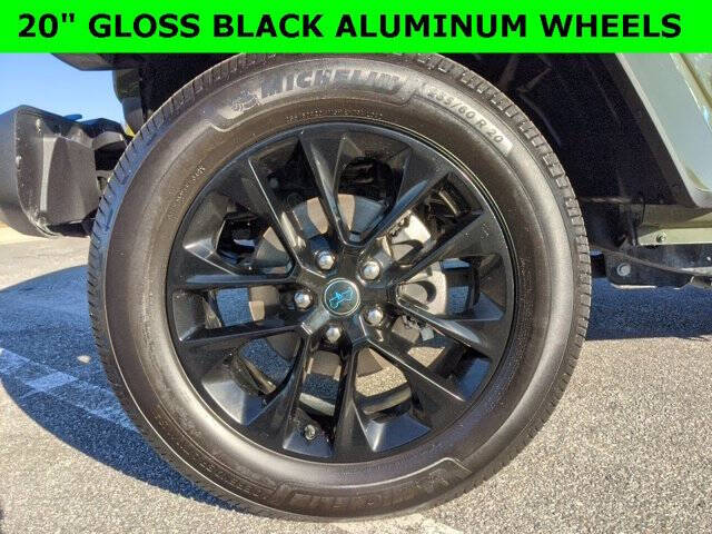 2024 Jeep Wrangler Sahara 4xe