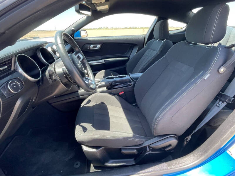 2019 Ford Mustang EcoBoost