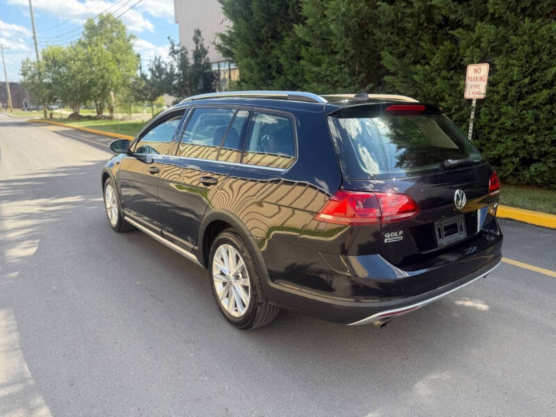 2017 Volkswagen Golf Alltrack TSI SEL 4Motion