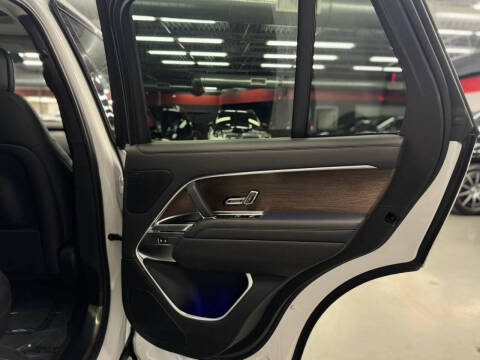 2023 Land Rover Range Rover P400 SE