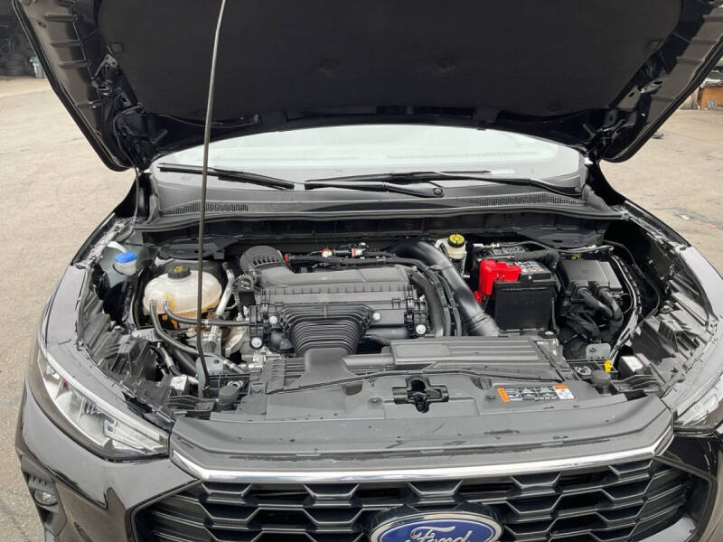 2025 Ford Escape ST-Line Select