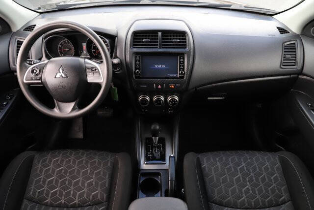 2024 Mitsubishi Outlander Sport S