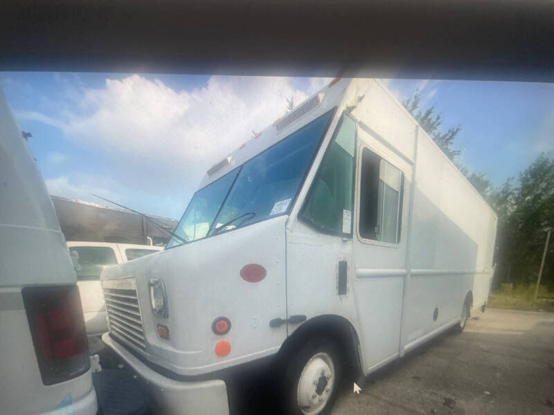 2009 Freightliner MT45 Chassis