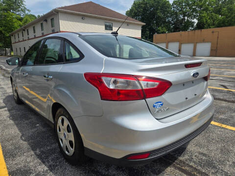 2012 Ford Focus S