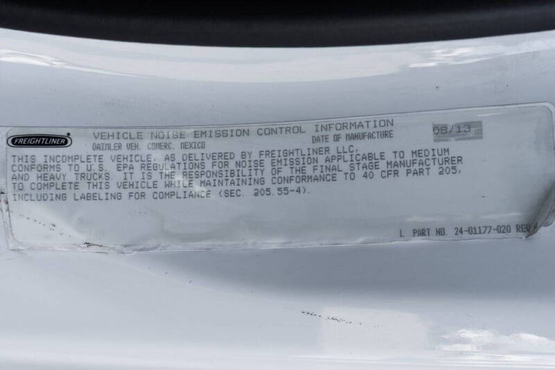 2014 Freightliner M2 106