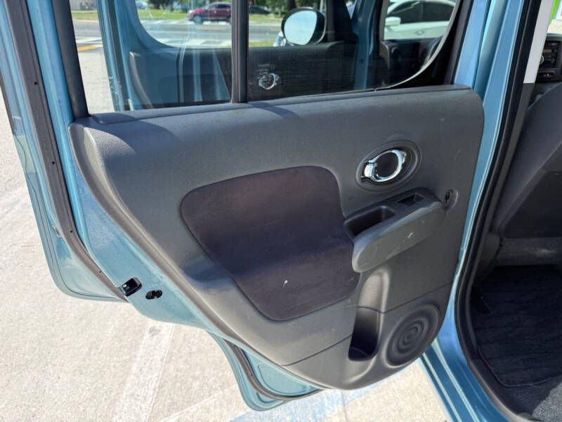 2011 Nissan cube 1.8 SL