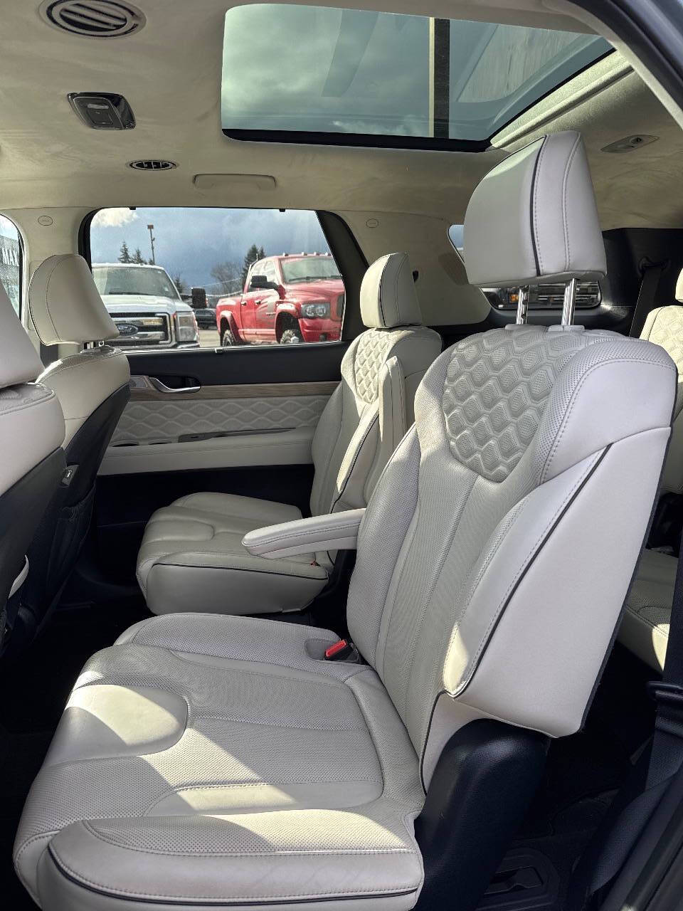 used 2021 Hyundai Palisade car, priced at $35,999