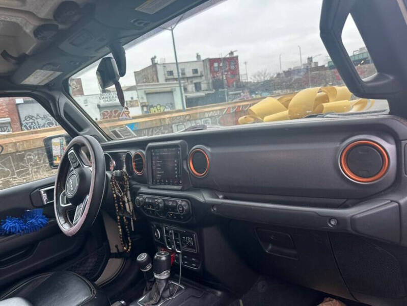 2020 Jeep Gladiator Mojave