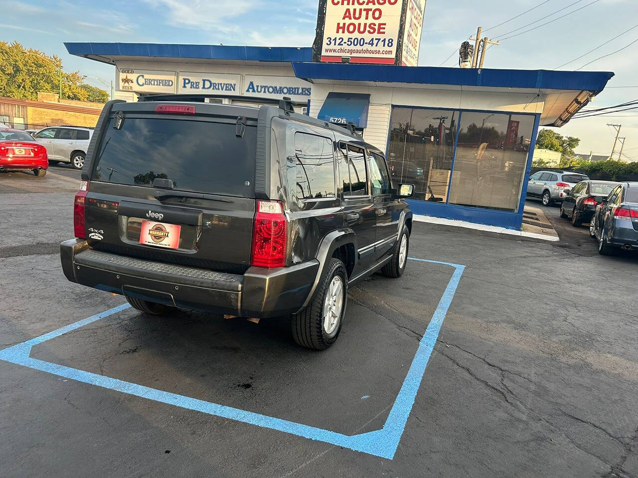 2006 Jeep Commander for sale at Chicago Auto House in Chicago, IL