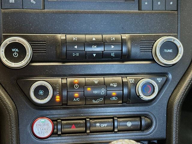 2021 Ford Mustang EcoBoost