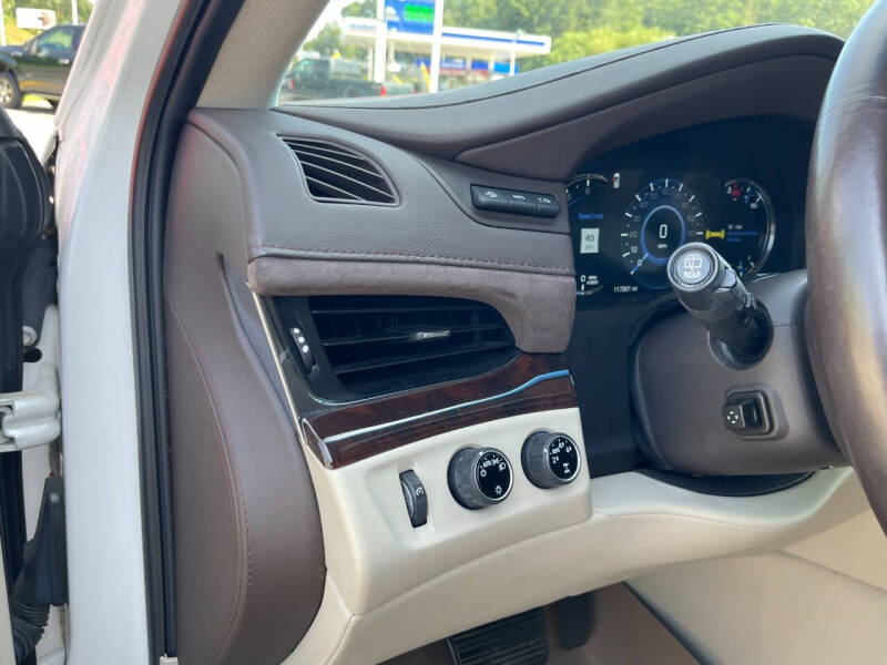 2016 Cadillac Escalade ESV Luxury Collection