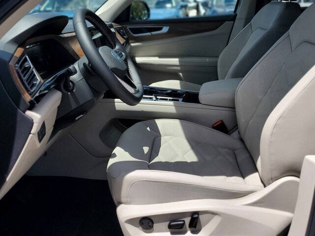 2026 Volkswagen Atlas SE