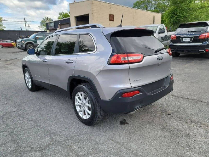 2016 Jeep Cherokee
