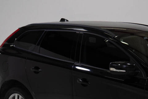 2017 Volvo XC60 T5 Dynamic