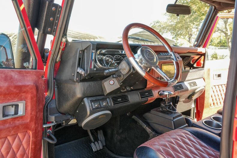 1991 Land Rover Defender