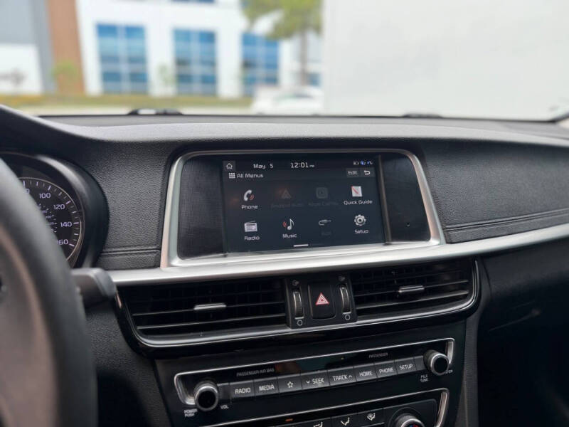 2019 Kia Optima LX
