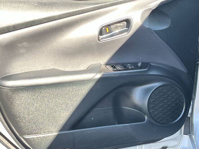 2021 Toyota Prius L Eco