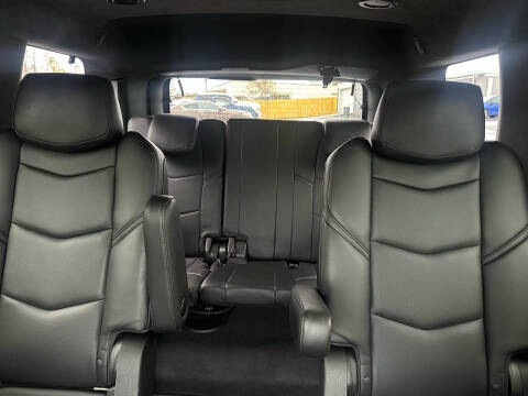 2016 Cadillac Escalade Platinum