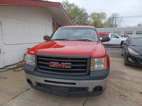 2013 GMC Sierra 1500 for sale at Best Deal Motors in Saint Charles MO