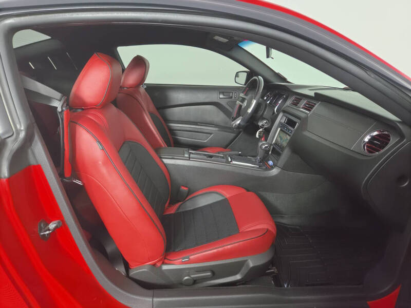 2011 Ford Mustang V6 Premium