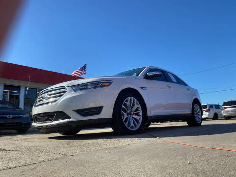 2016 Ford Taurus for sale at Rollin The Deals Auto Sales LLC in Thibodaux LA