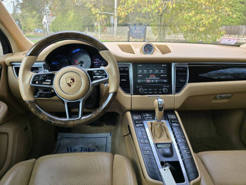 2017 Porsche Macan S