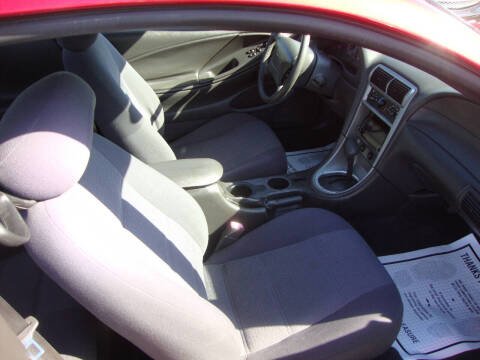 2004 Ford Mustang