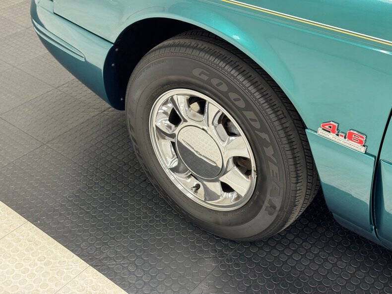 1996 Ford Thunderbird LX