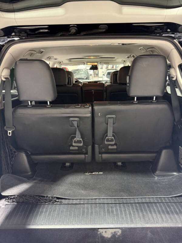 2013 Lexus LX 570