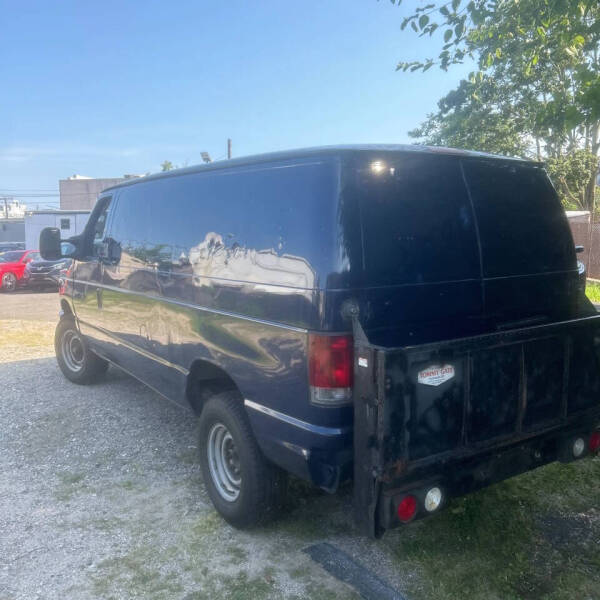 2013 Ford E-Series E-350 SD